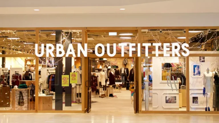 Urban Outfitters Return Policy 2024: Returns & Exchanges Made Simple